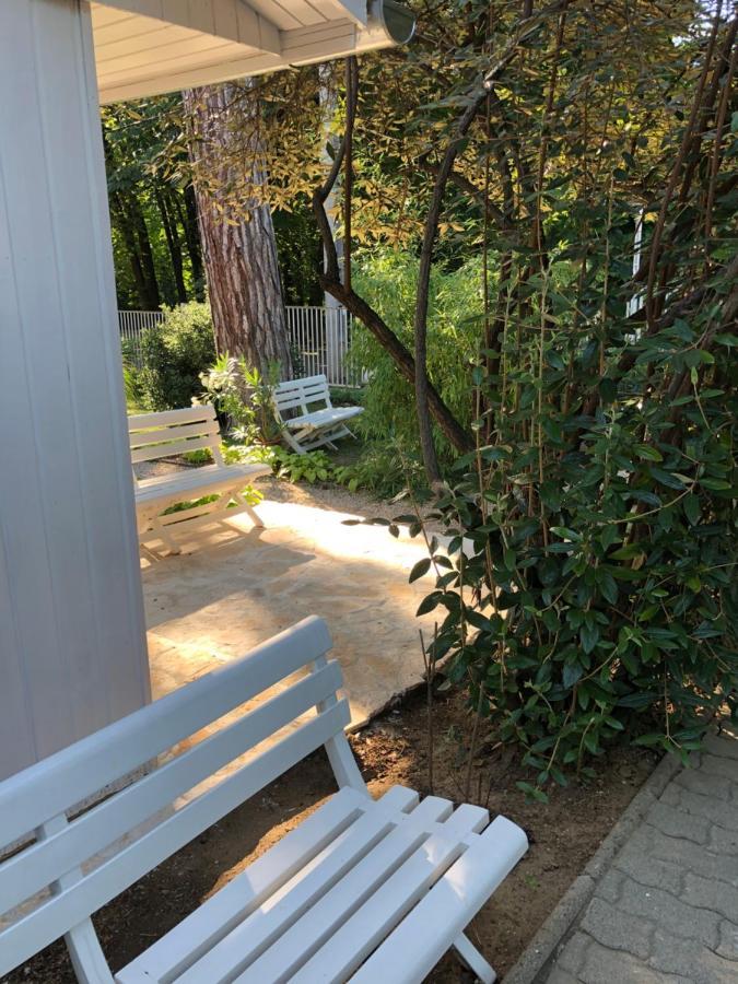 Szem-S Vendeghaz Hotell Balatonszárszó Exteriör bild