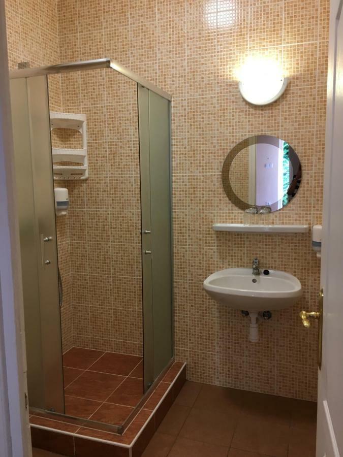 Szem-S Vendeghaz Hotell Balatonszárszó Exteriör bild